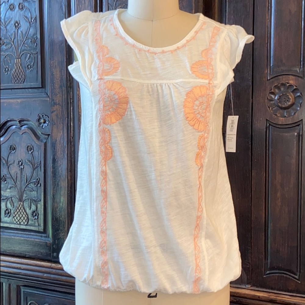 NWT embroidered girls top